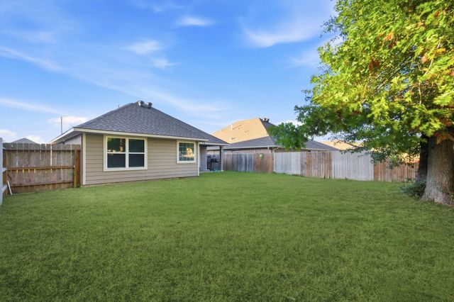 11962 Sunshine Park Drive N, Willis, TX 77318