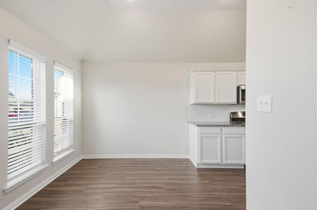 11962 Sunshine Park Drive N, Willis, TX 77318