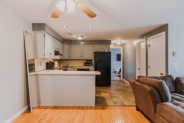 10 Hulbert Road 10, Worcester, MA 01603