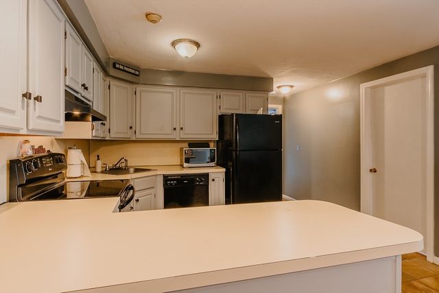 10 Hulbert Road 10, Worcester, MA 01603