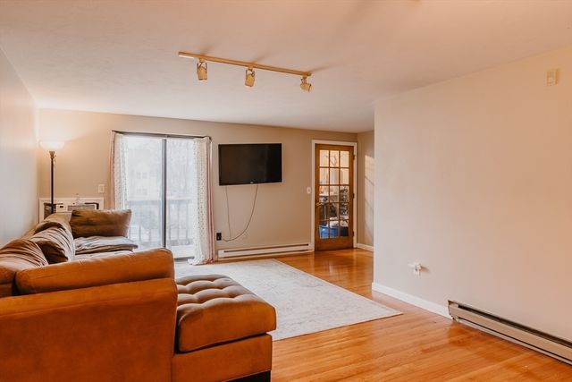 10 Hulbert Road 10, Worcester, MA 01603