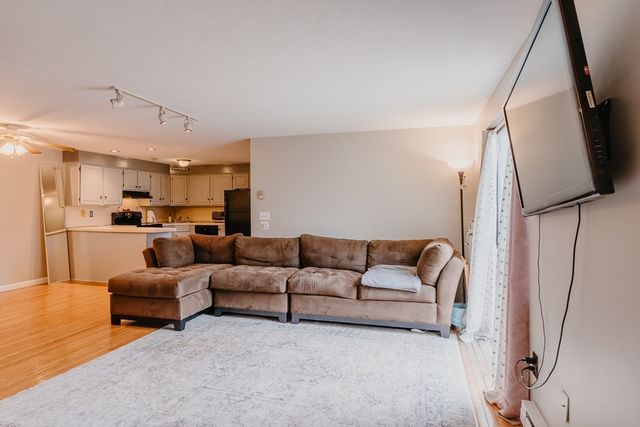 10 Hulbert Road 10, Worcester, MA 01603