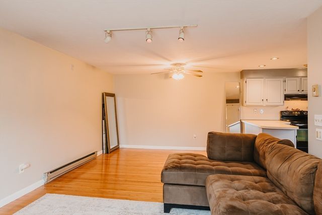 10 Hulbert Road 10, Worcester, MA 01603