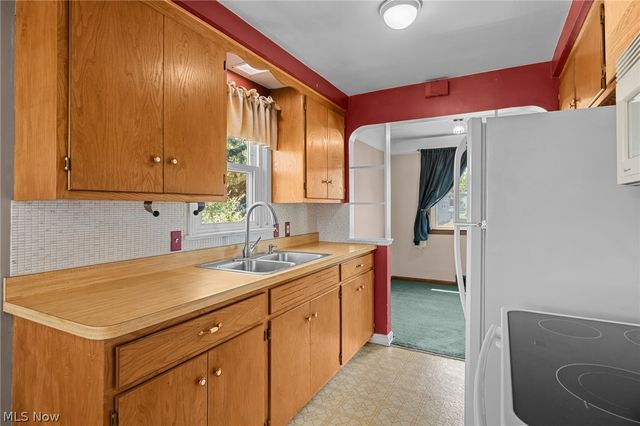 2906 Priscilla Avenue, Parma, OH 44134