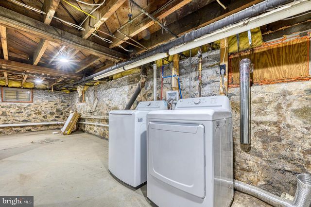 606 ALDERSHOT RD, Baltimore, MD 21229