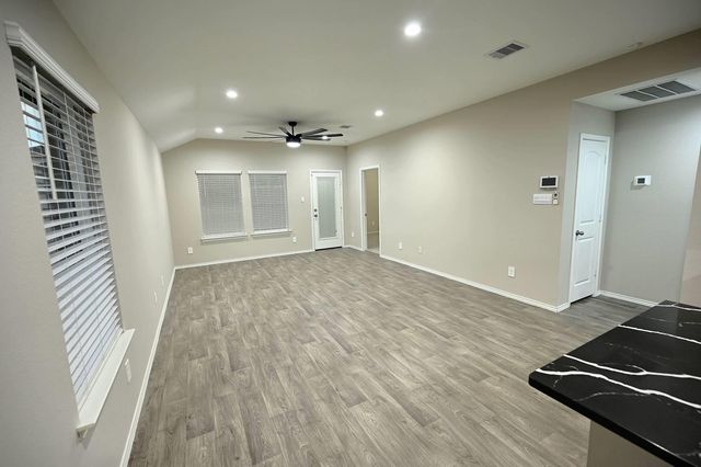 5427 Creekstone Rise Lane, Spring, TX 77373