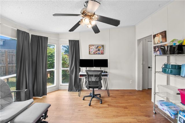 1504 E Saluda Lake Road, Greenville, SC 29611