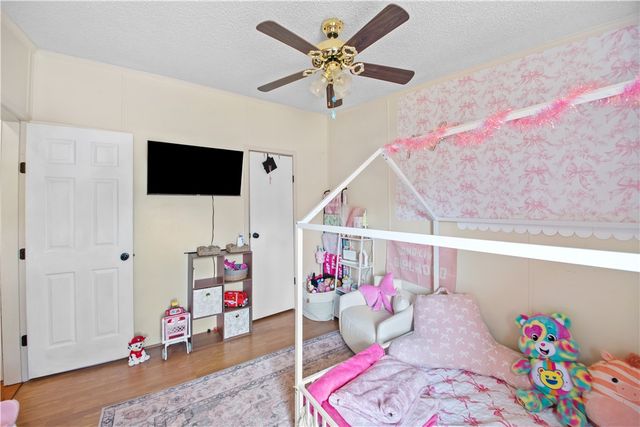 1504 E Saluda Lake Road, Greenville, SC 29611