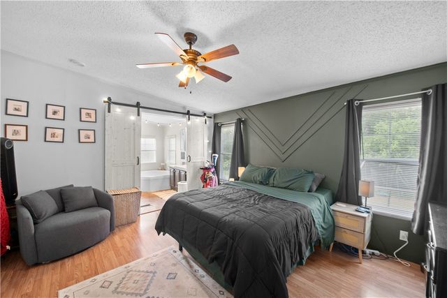 1504 E Saluda Lake Road, Greenville, SC 29611