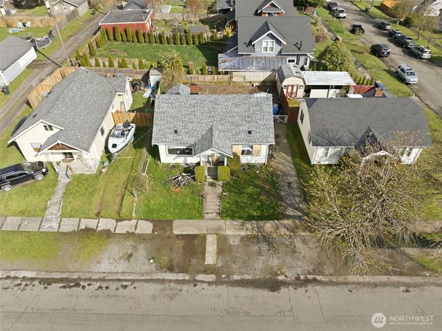 219 E 46th Street, Tacoma, WA 98404