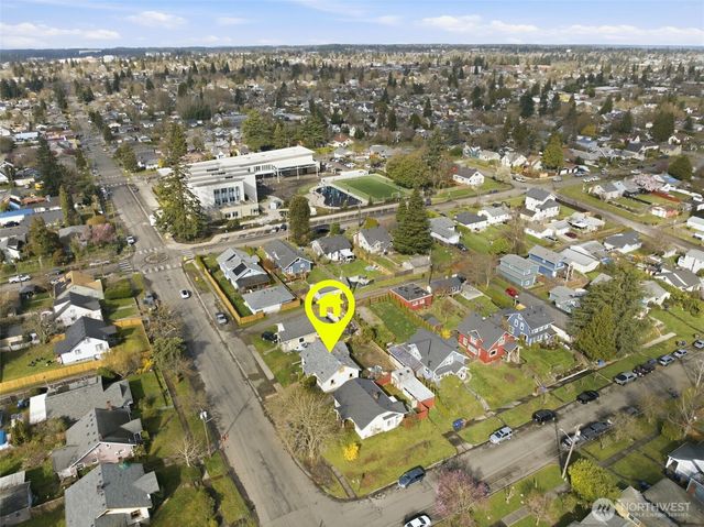 219 E 46th Street, Tacoma, WA 98404