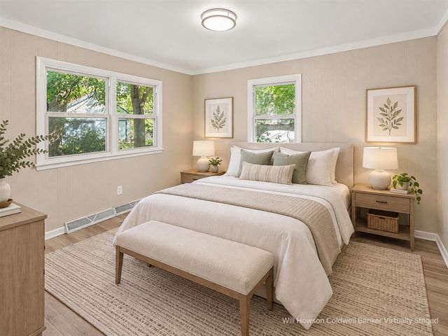 702 Fenimore Drive, Kalamazoo, MI 49048