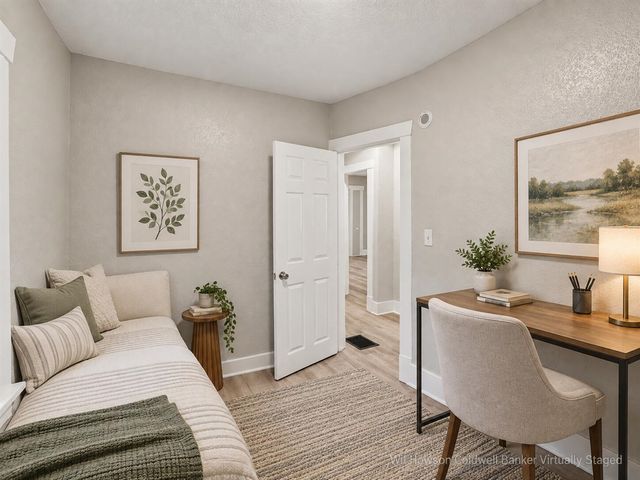 702 Fenimore Drive, Kalamazoo, MI 49048