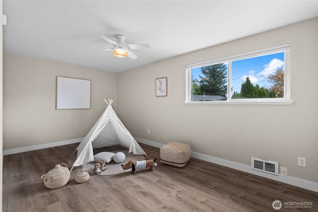 1910 110th Drive SE, Lake Stevens, WA 98258