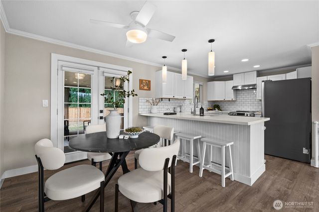 1910 110th Drive SE, Lake Stevens, WA 98258