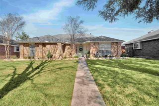 2023 Clearwater Trail, Carrollton, TX 75010