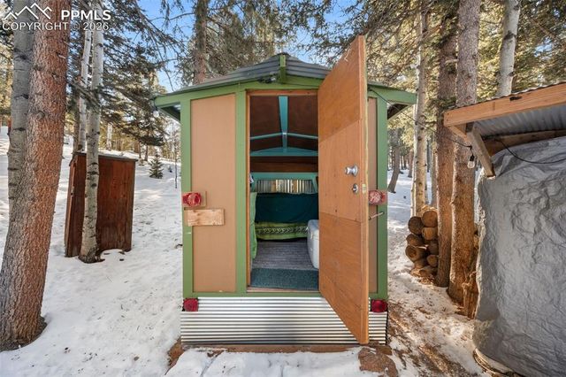 267 Kutsu Ridge Road, Florissant, CO 80816