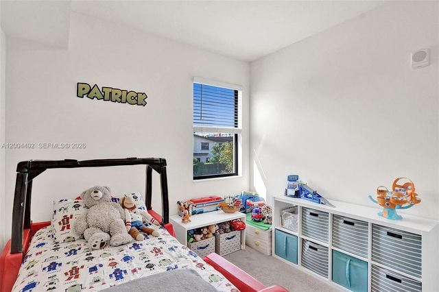 10437 NW 82nd St 5, Doral, FL 33178