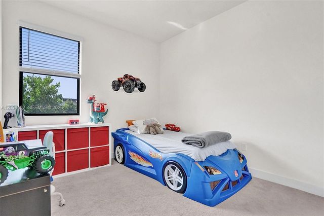 10437 NW 82nd St 5, Doral, FL 33178