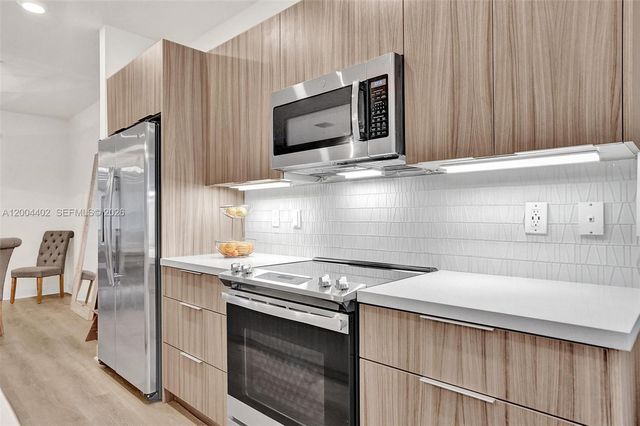 10437 NW 82nd St 5, Doral, FL 33178