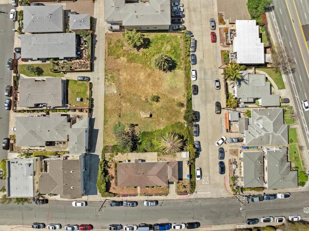 Image 15 of property listing at 1330 Goshen Street, San Diego, CA 92110