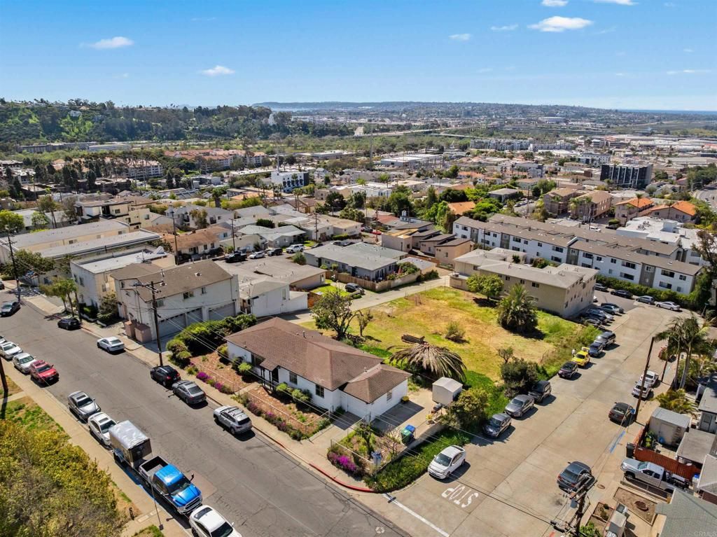 Image 16 of property listing at 1330 Goshen Street, San Diego, CA 92110