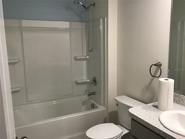 7729 ROSEWOOD GARDEN LOOP, Tampa, FL 33637