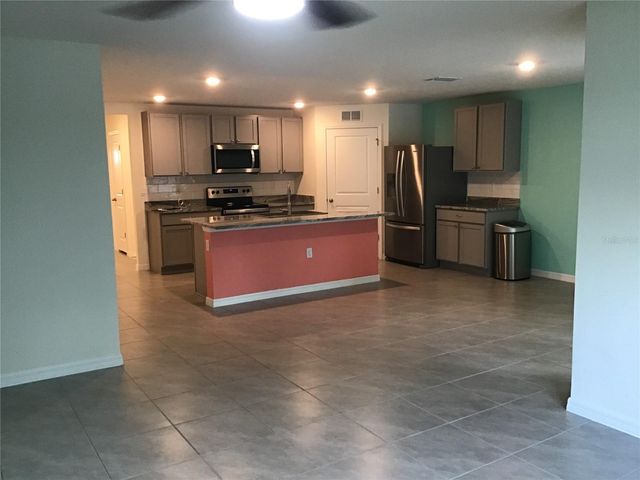 7729 ROSEWOOD GARDEN LOOP, Tampa, FL 33637