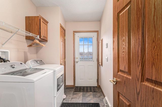 33 S 600 W, Hebron, IN 46341