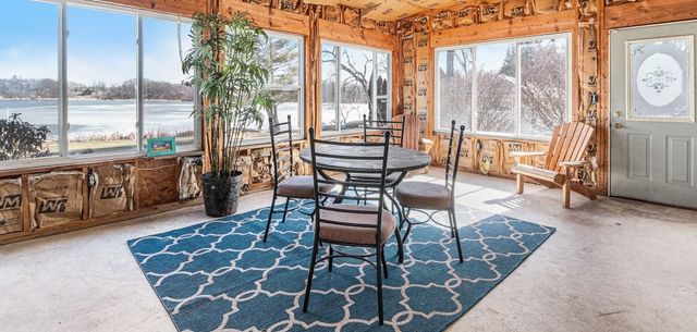 33 S 600 W, Hebron, IN 46341