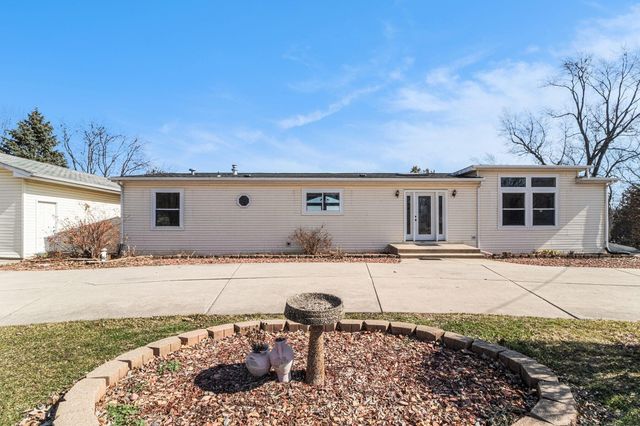 33 S 600 W, Hebron, IN 46341