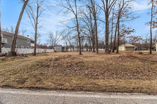 33 S 600 W, Hebron, IN 46341