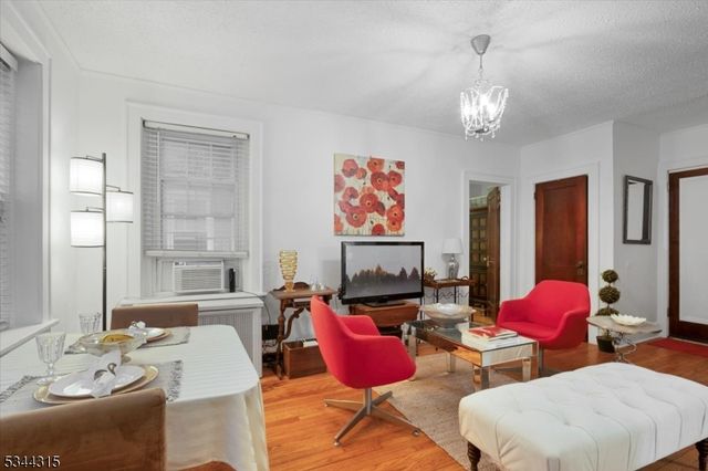 55 Park Ave 5, Bloomfield Twp., NJ 07003