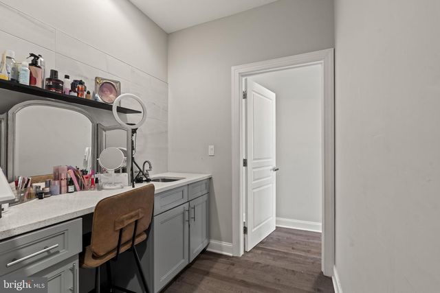 1740 N LAMBERT ST, Philadelphia, PA 19121