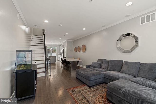 1740 N LAMBERT ST, Philadelphia, PA 19121