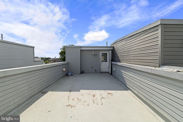 1740 N LAMBERT ST, Philadelphia, PA 19121
