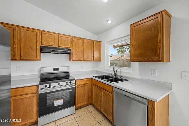 8346 W HUBBELL Street, Phoenix, AZ 85037