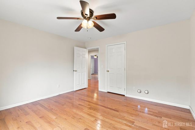 39 Hamilton Avenue, Edison, NJ 08820