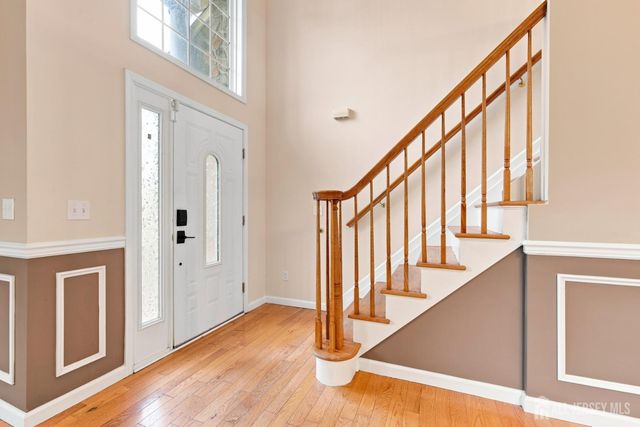 39 Hamilton Avenue, Edison, NJ 08820
