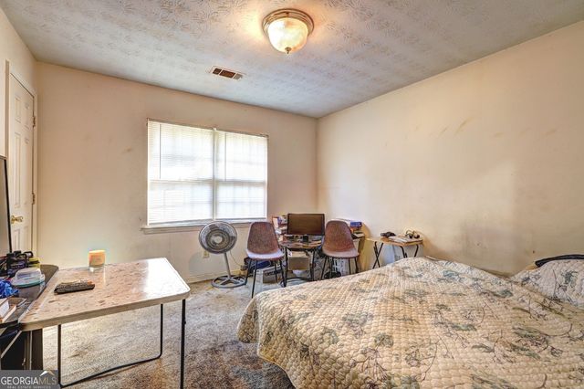 241 E Ash Street, Social Circle, GA 30025