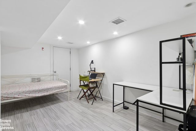 1280 PUTNAM Avenue, New York City, NY 11221