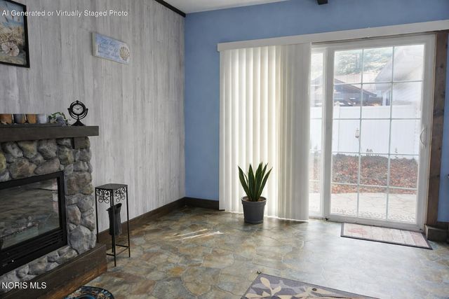 8010 Hill Avenue, Holland, OH 43528