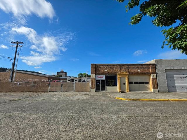 212 W Center Street, Centralia, WA 98531