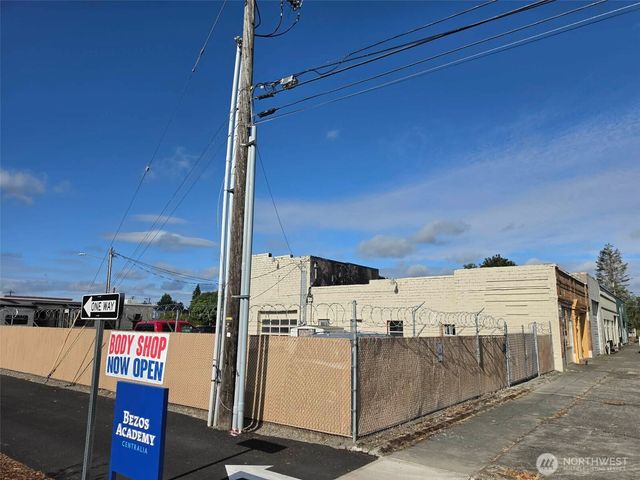 212 W Center Street, Centralia, WA 98531
