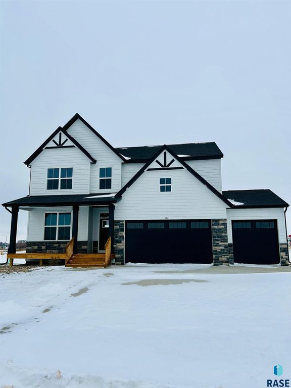 1911 N Valley View Rd Road, Sioux Falls, SD 57107