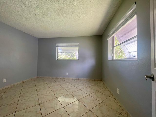 4491 NW 1st Terrace, Deerfield Beach, FL 33064