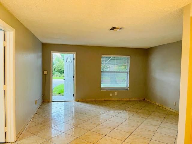 4491 NW 1st Terrace, Deerfield Beach, FL 33064