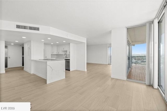 3111 Bel Air Drive 24G, Las Vegas, NV 89109