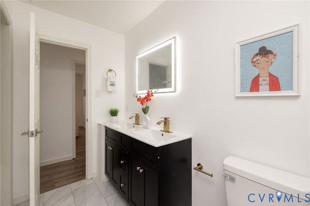 2905 Watts Ln, Richmond, VA 23223