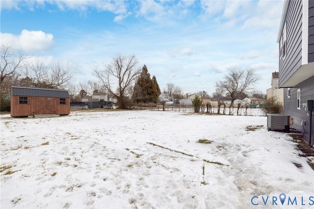 2905 Watts Ln, Richmond, VA 23223